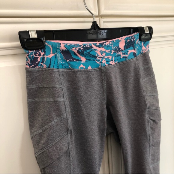 EUC Ivivva by Lululemon girls crop leggings - Picture 3 of 10